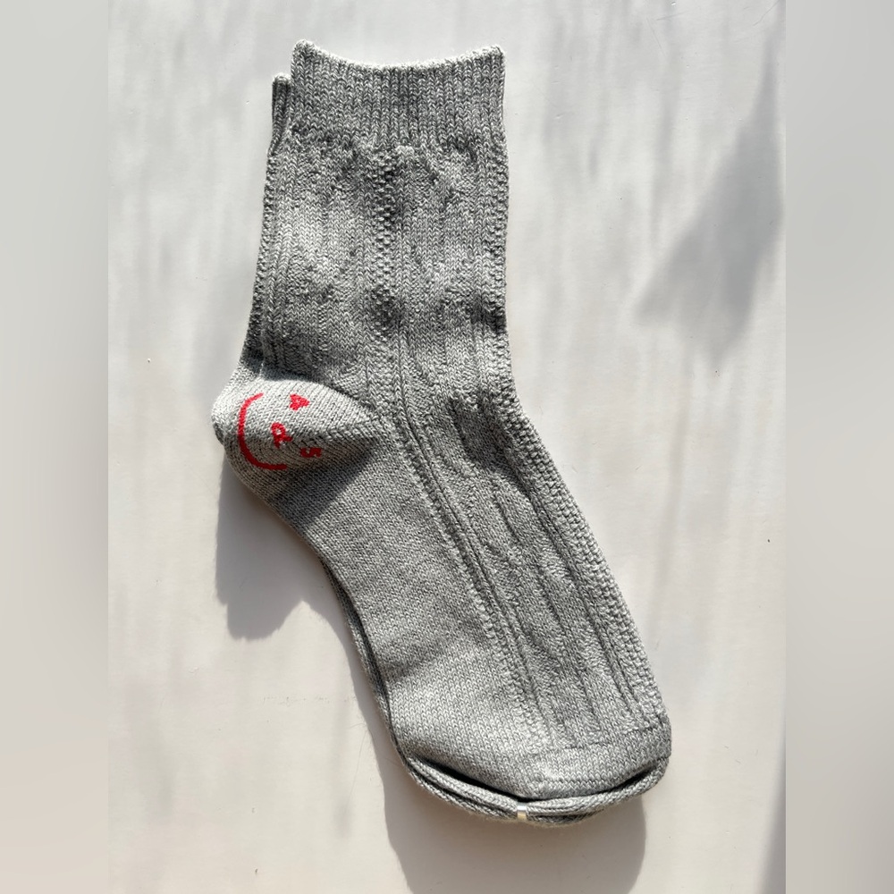 NWOT Japan brand 🇯🇵 45R socks